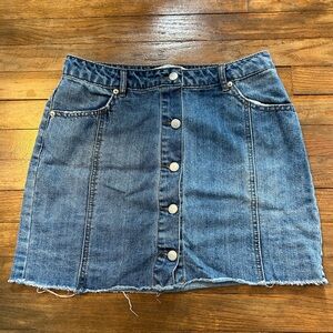 Size 7/8 Denim Mini Skirt